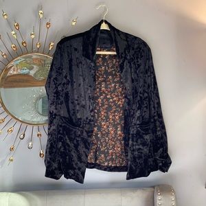 Sanctuary Black Velvet Jacket Size L W/floral print lining